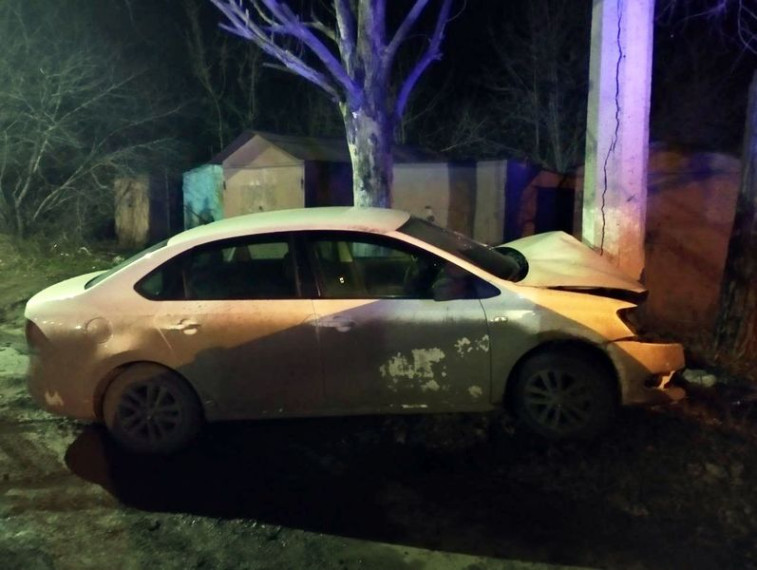 Сотрудники ГАИ установили обстоятельства ДТП с участием нетрезвого водителя. Сотрудники ГАИ установили обстоятельства ДТП с участием нетрезвого водителя.